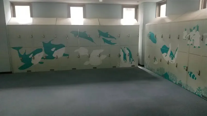 名古屋港水族館 スーツケース ストア